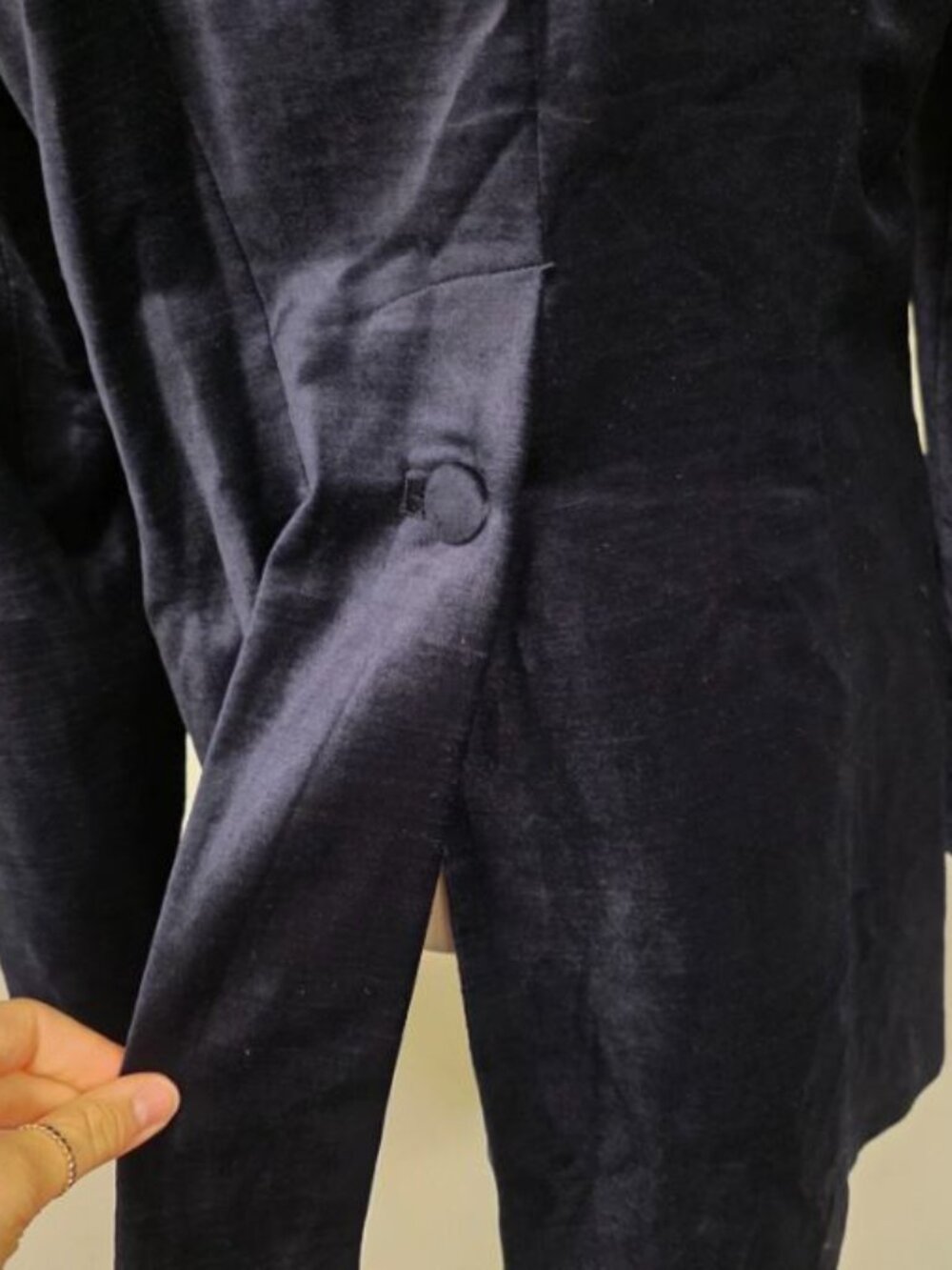 Cabi Entrance Midnight Velvet Blazer Jacket M Navy Statement Maximalist 3489 - Picture 7 of 12